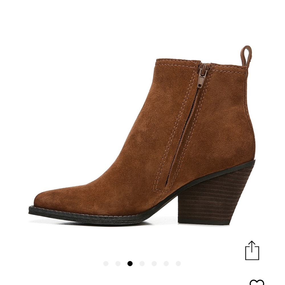 Zodiac Robyn Bootie in Cognac